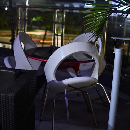 Caesar'S Luxury Hotel Lekki Exterior photo