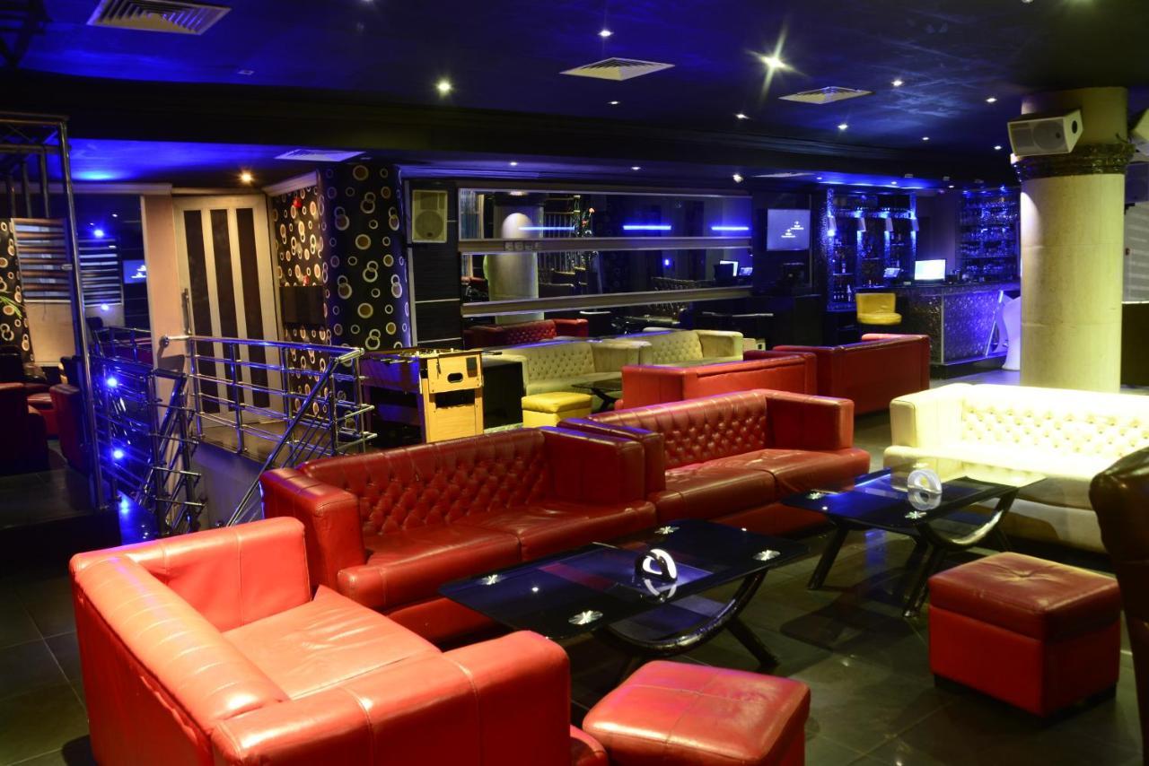 Caesar'S Luxury Hotel Lekki Exterior photo