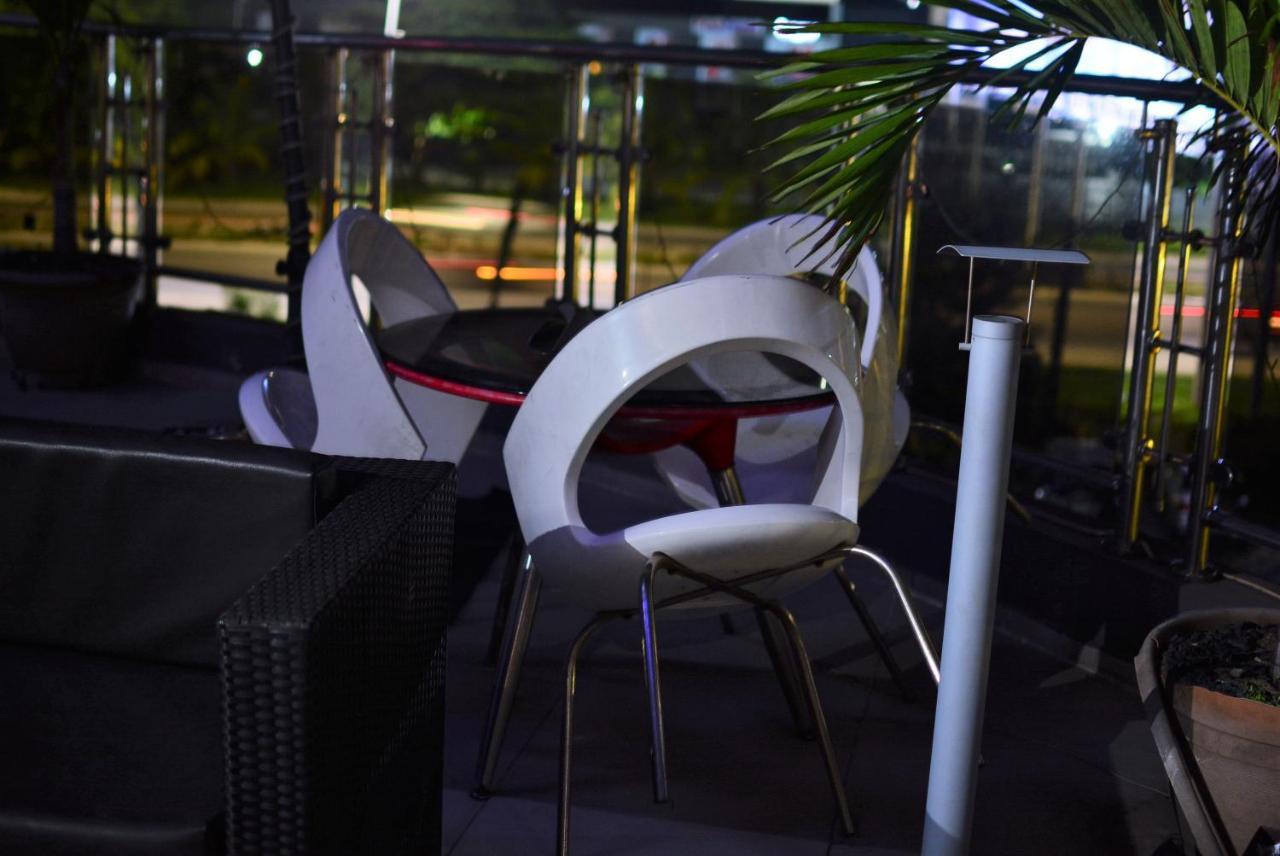 Caesar'S Luxury Hotel Lekki Exterior photo
