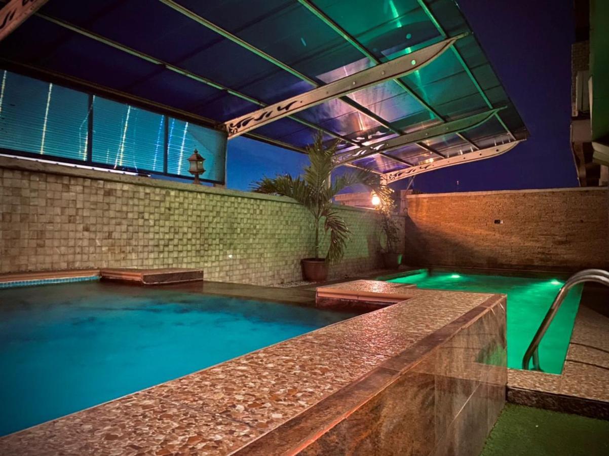 Caesar'S Luxury Hotel Lekki Exterior photo