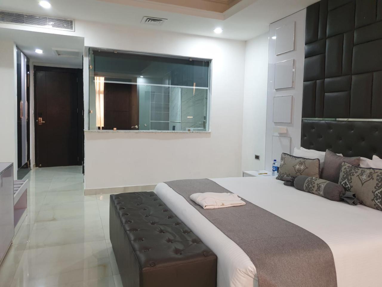 Caesar'S Luxury Hotel Lekki Exterior photo